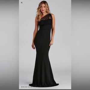 WINDSOR maxi dress